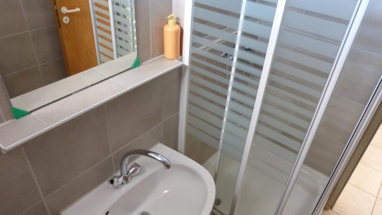 Miranda Beach Apartments, Studio with a Sea View 5