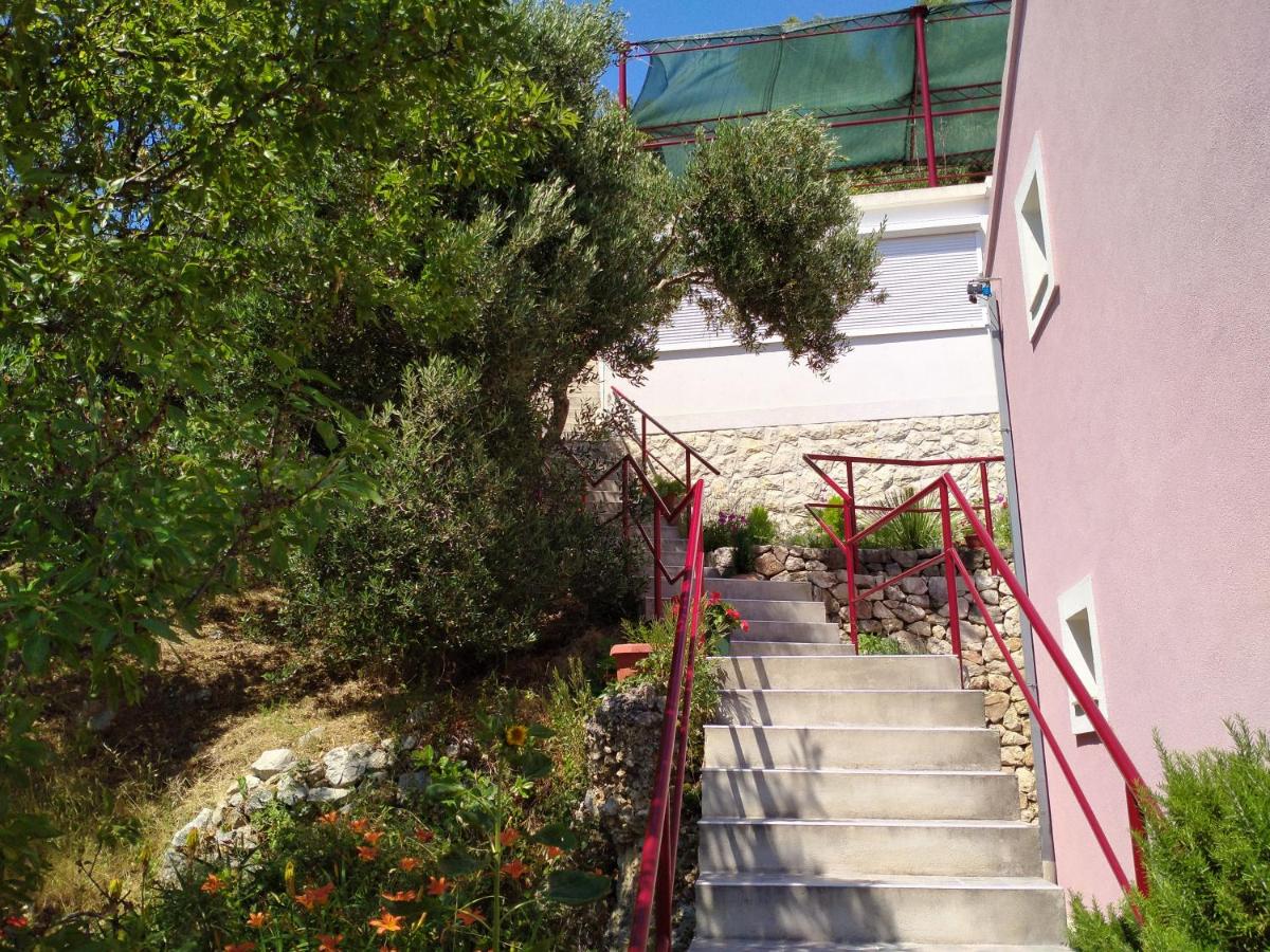 Secluded Country House With Panoramic View 21
