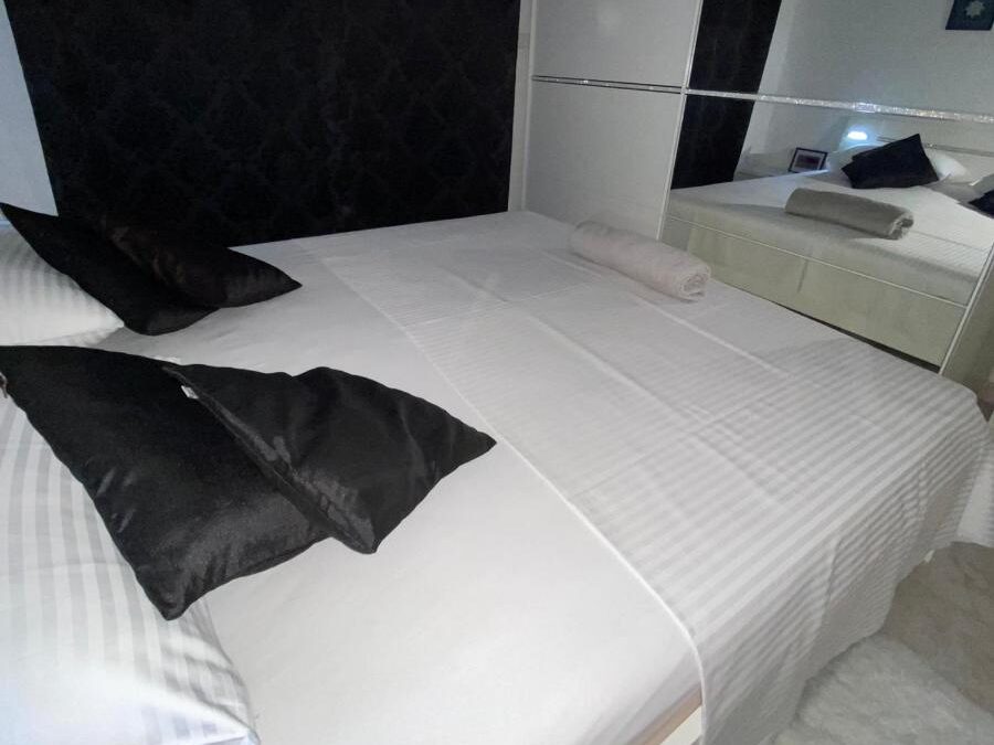 Mika – Deluxe Apartment 3
