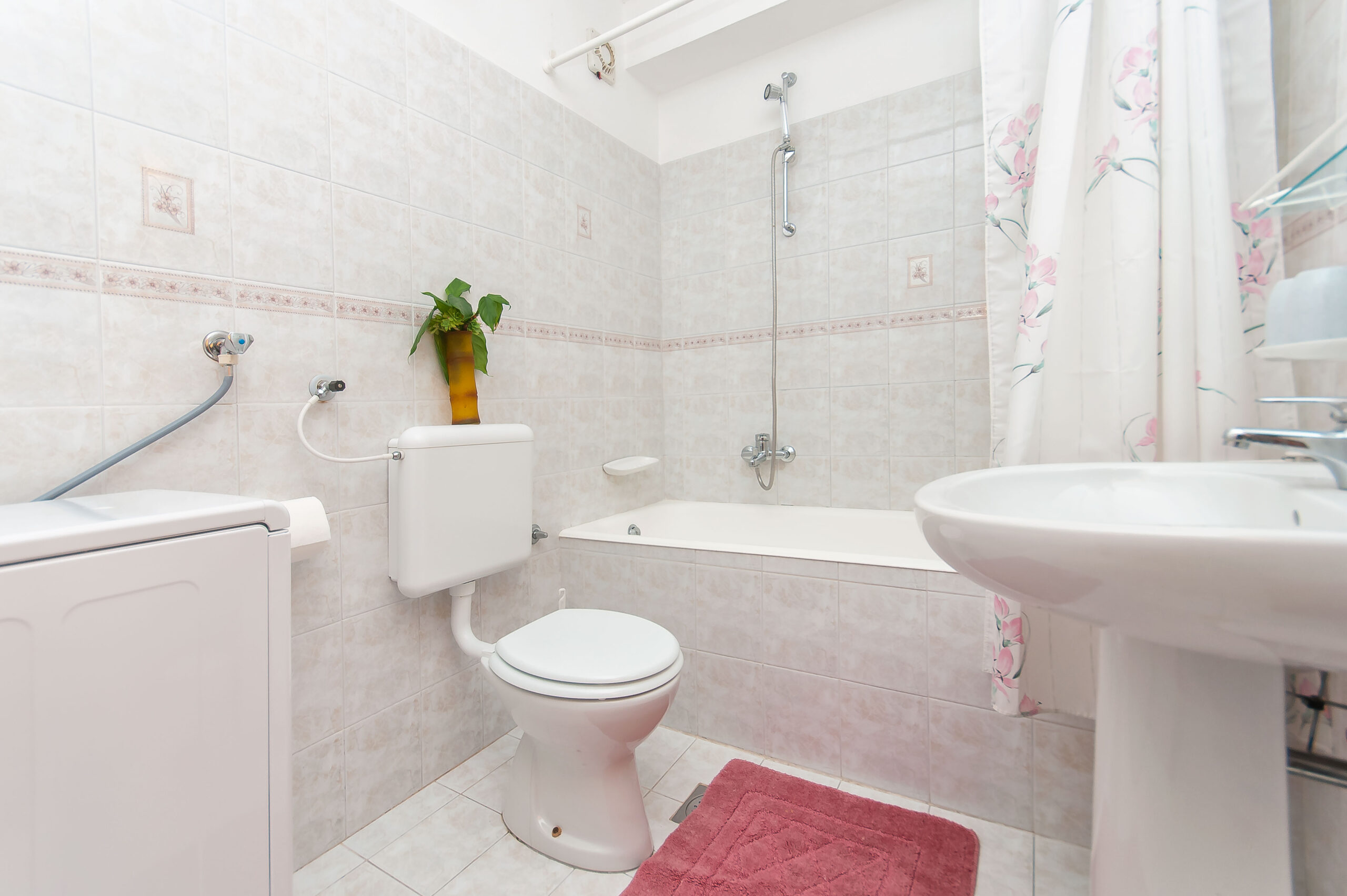 Miran Apartments Pisak With Balcony 10