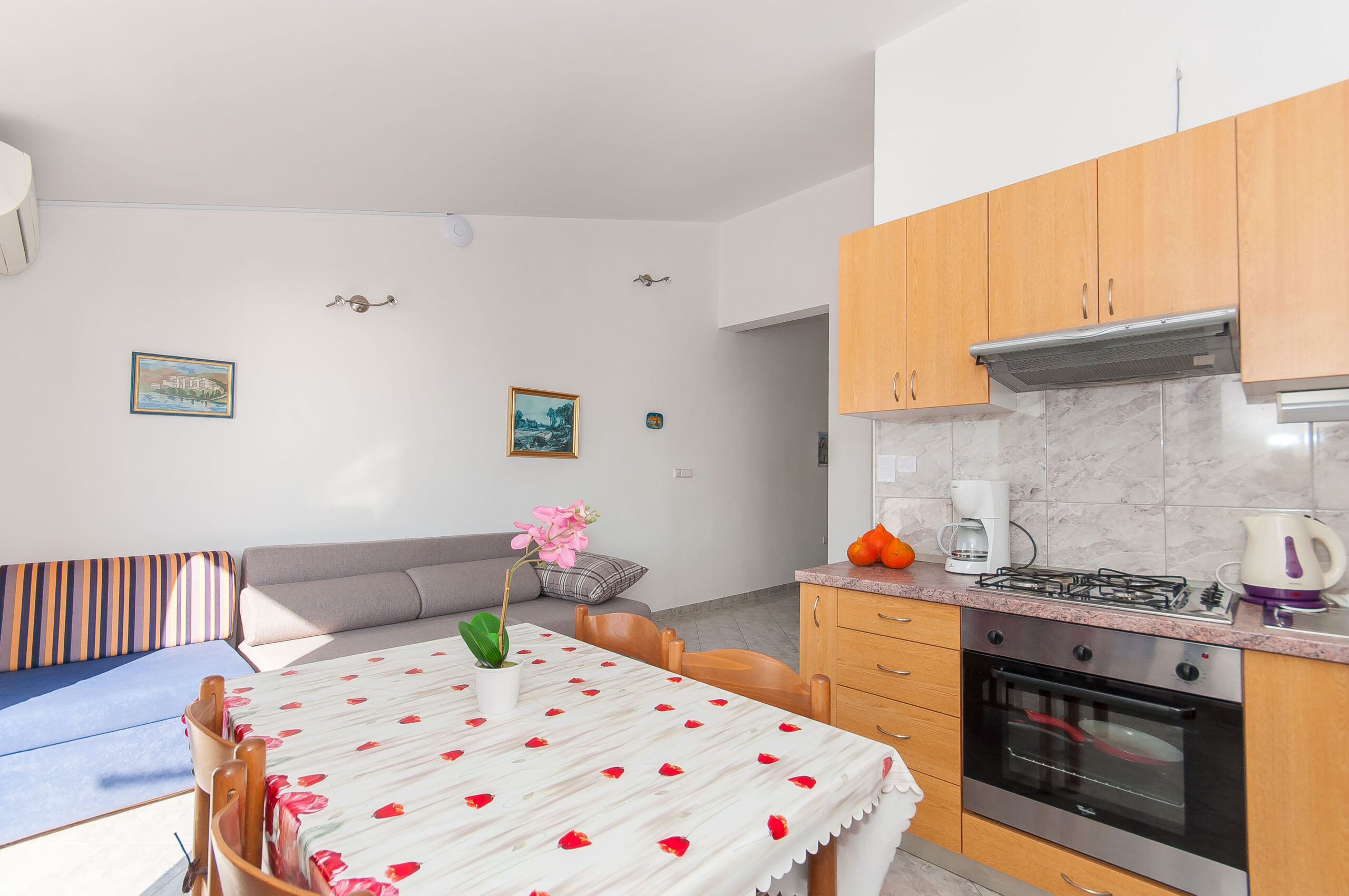 Apartments Marija Pisak – Apartment With Sea View 1