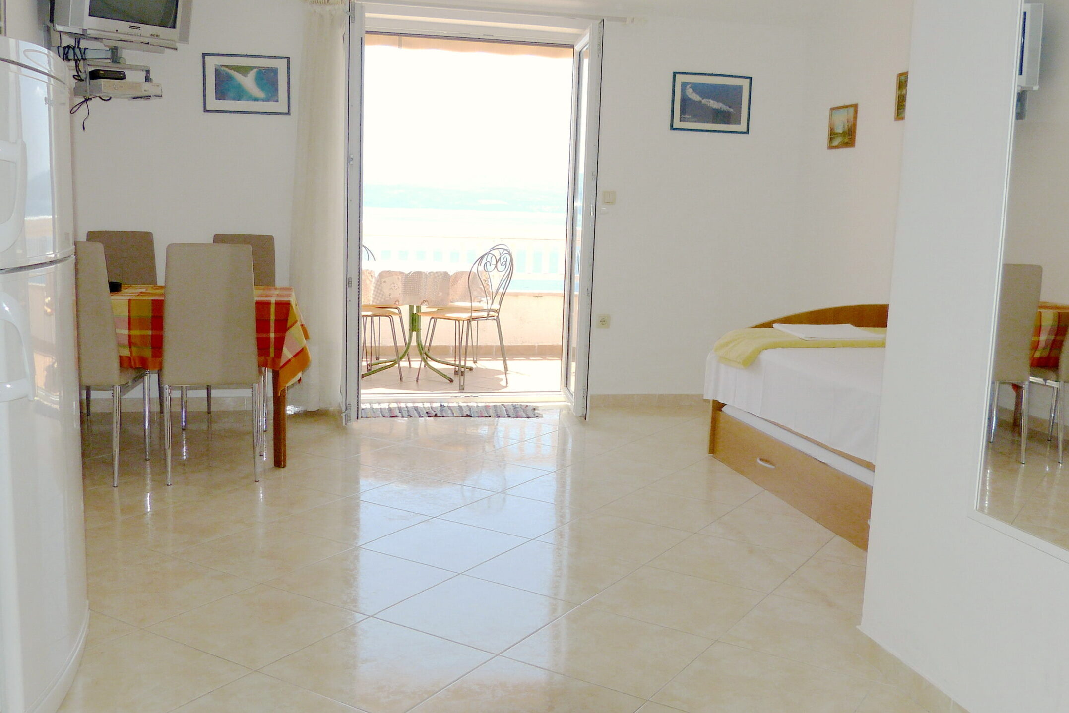Beachfront Apartments Balića Rat – Apartment with Balcony 3