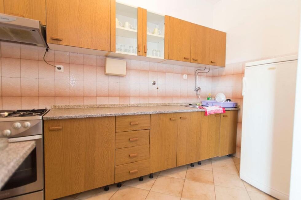 Stanići Four Bedroom Apartment 10