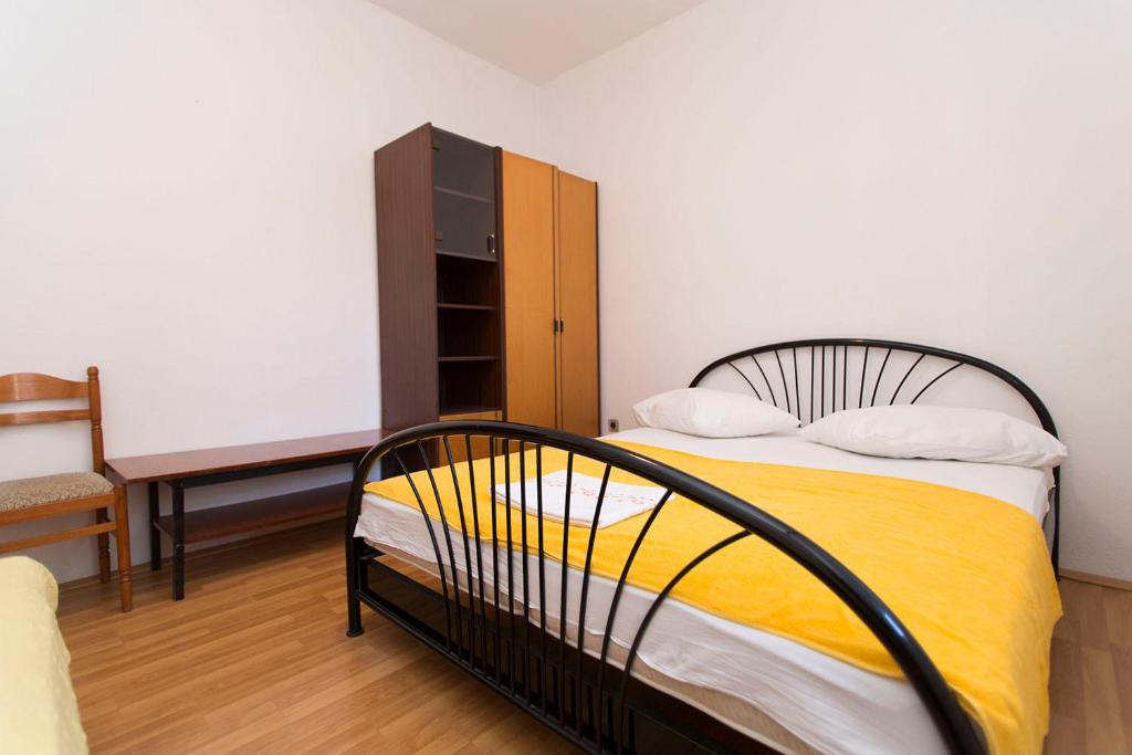 Stanići Four Bedroom Apartment 2