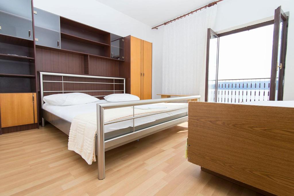 Stanići Four Bedroom Apartment 3
