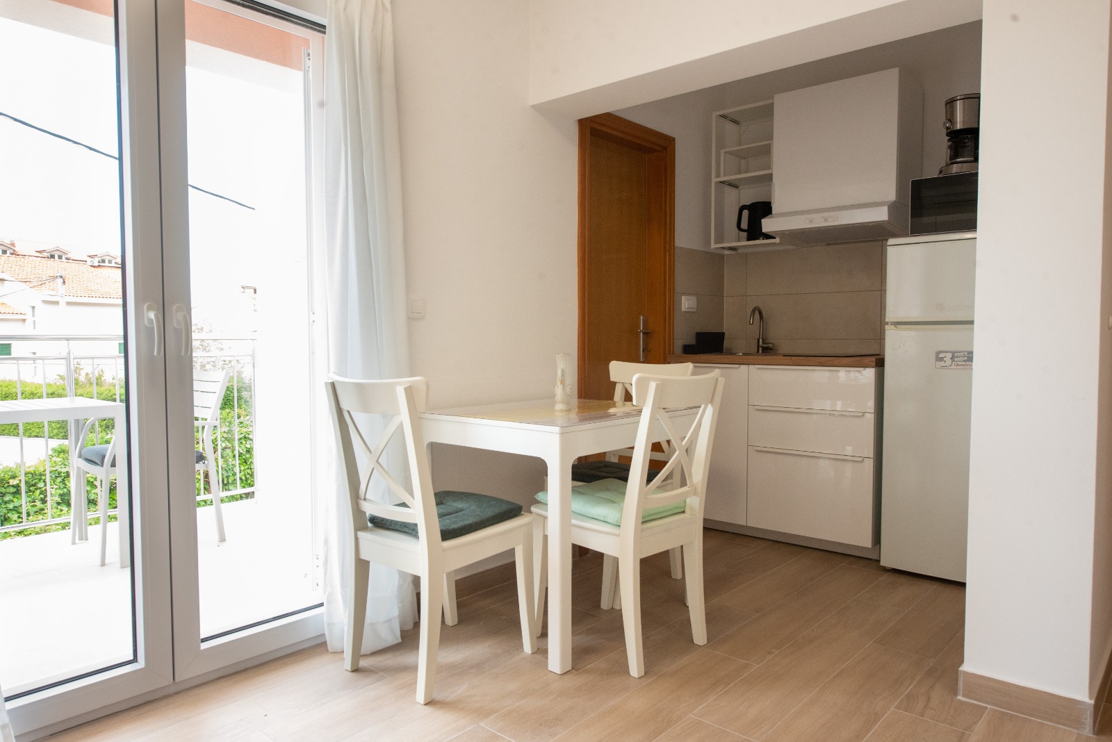 Duce Charming Studio 3