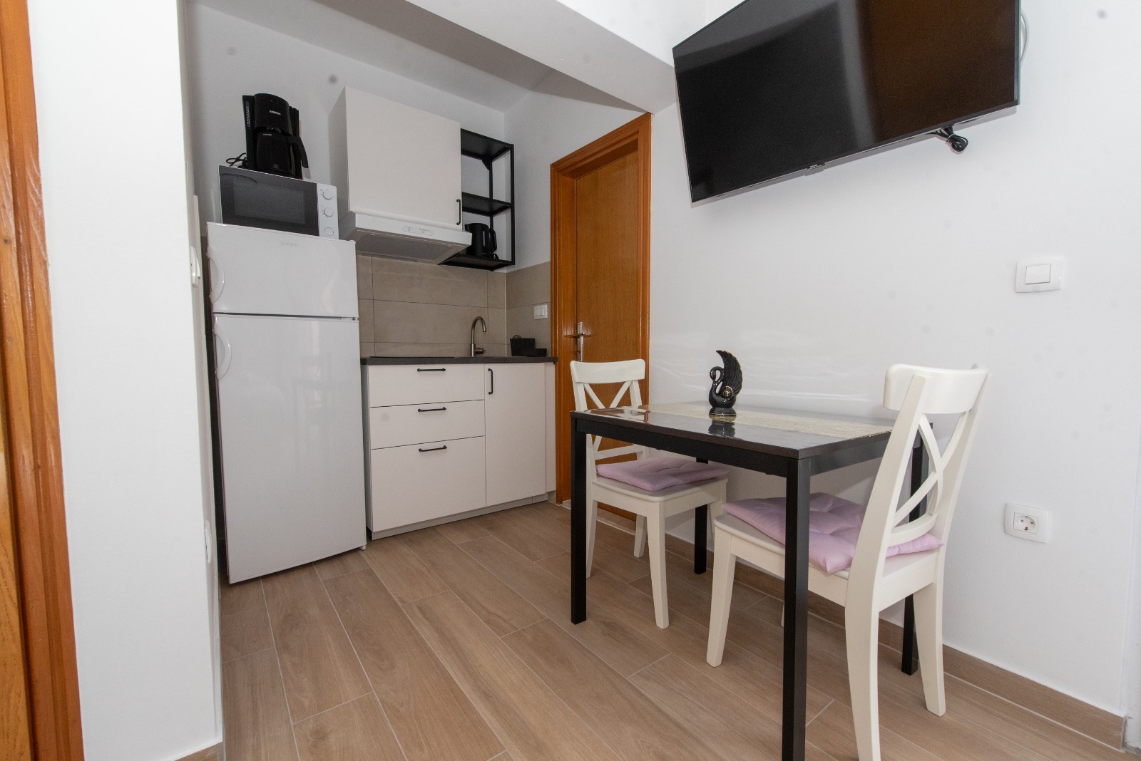 Duce Studio with Sea View 3