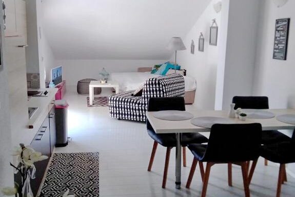 Nemira Beach Apartment with Terrace 2