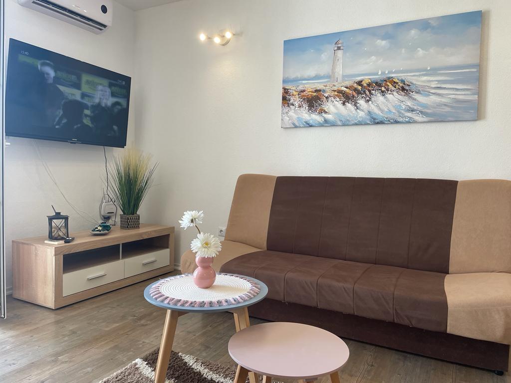 Nemira Beach Apartment with Sea View 1