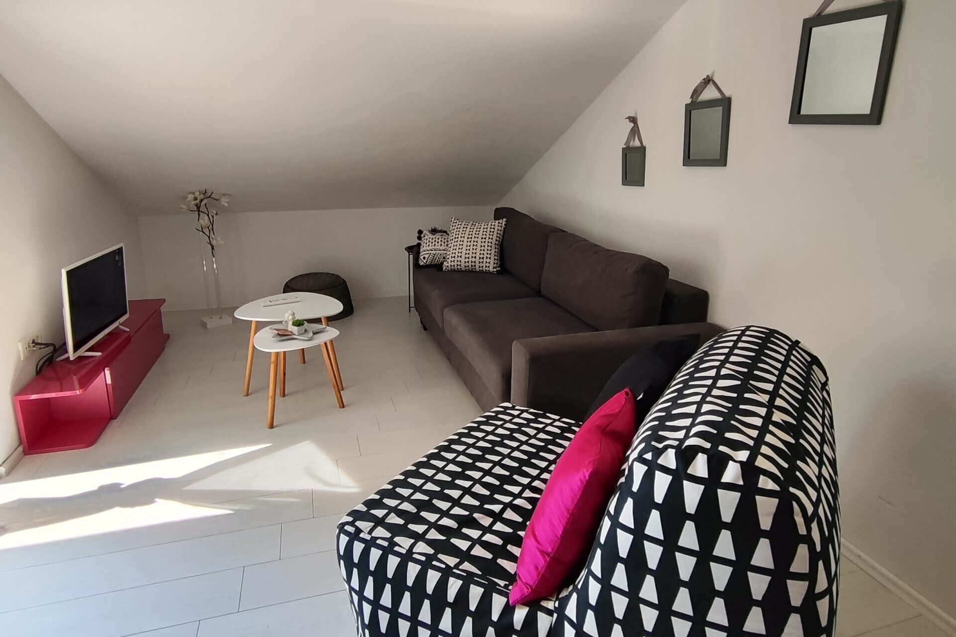 Nemira Beach Apartment with Terrace 11