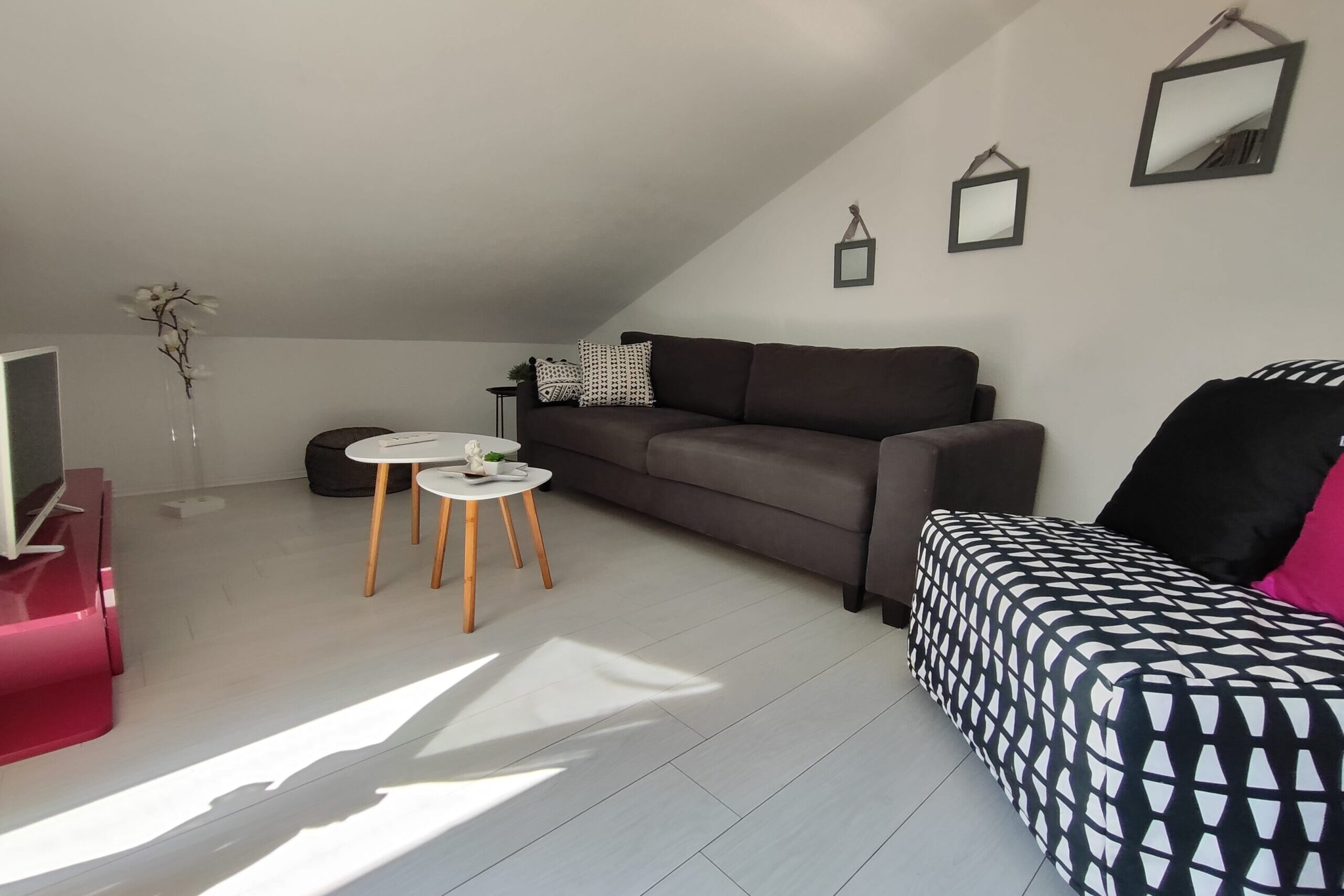 Nemira Beach Apartment with Terrace 12
