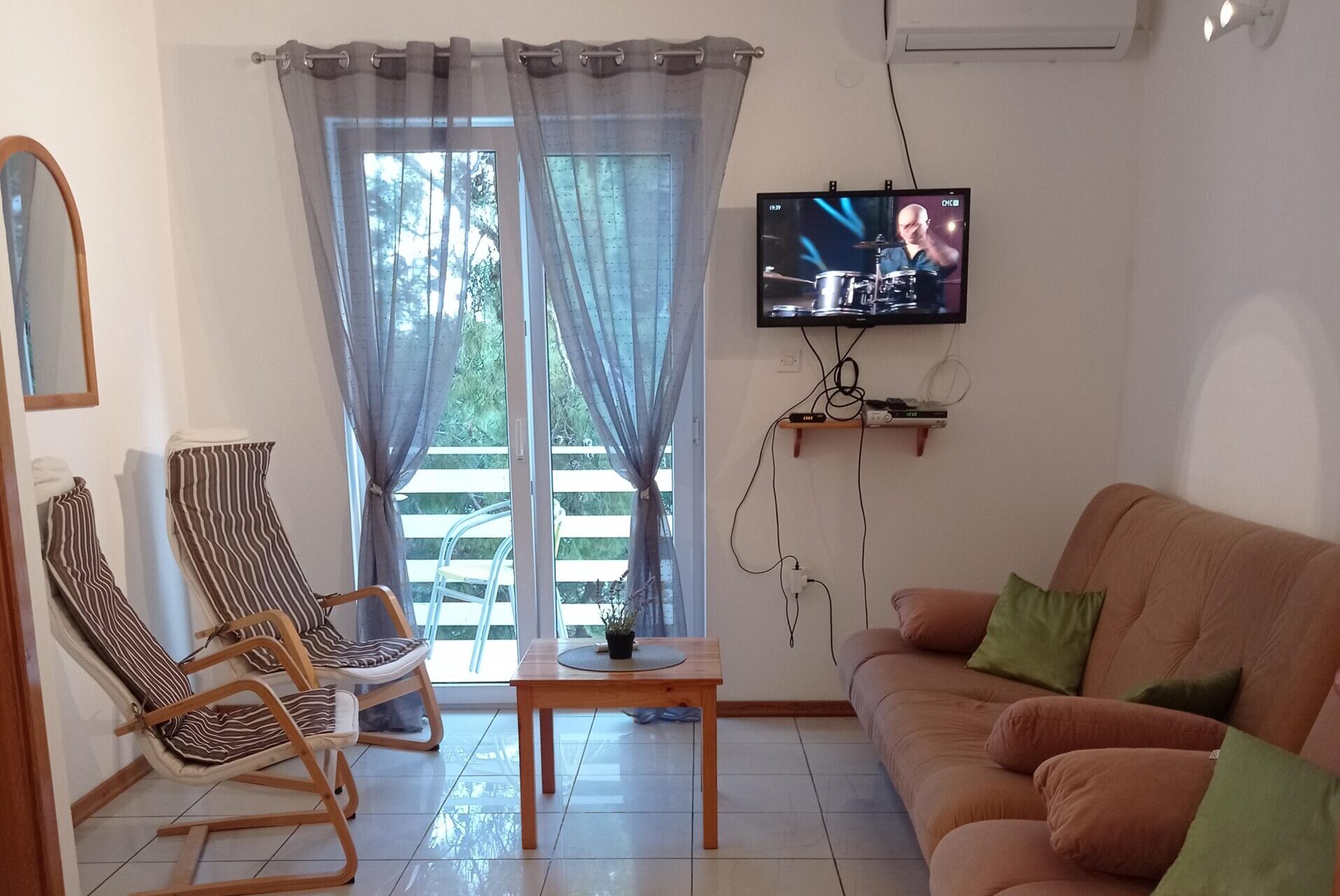 Nemira Beach One Bedroom Apartment 10